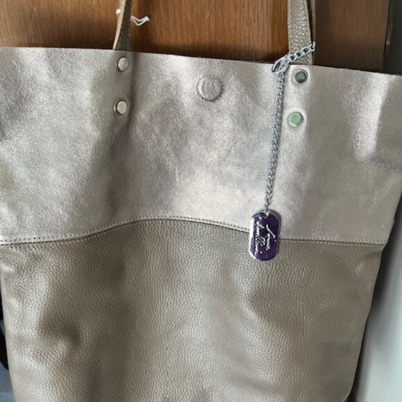 Anna Morellini two tone leather bucket bag. Made in Italy. - Picture 1 of 5